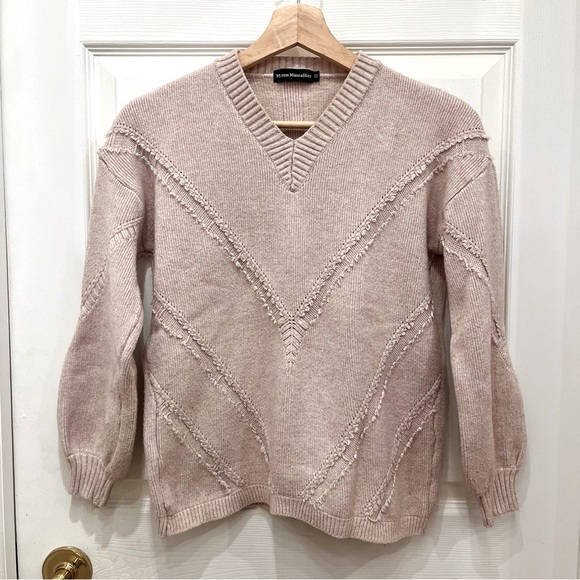💠3/$10 MAISON MASCALLIER Knit Sweater - Picture 1 of 4